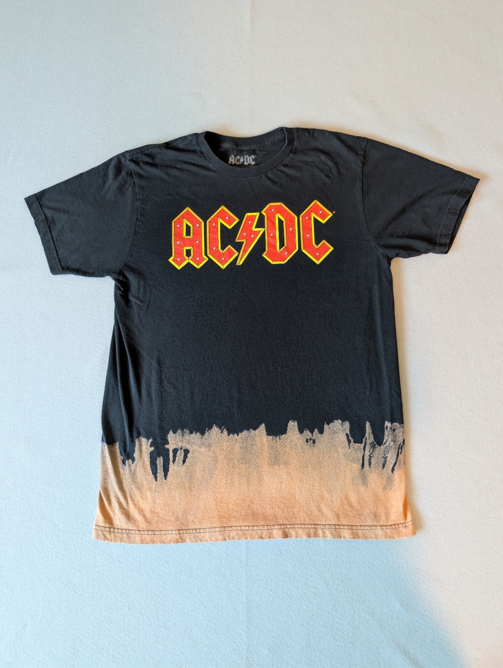 AC/DC Logo Bleached Dip-Dye Graphic T-Shirt Sz M Alt Streetwear image 3